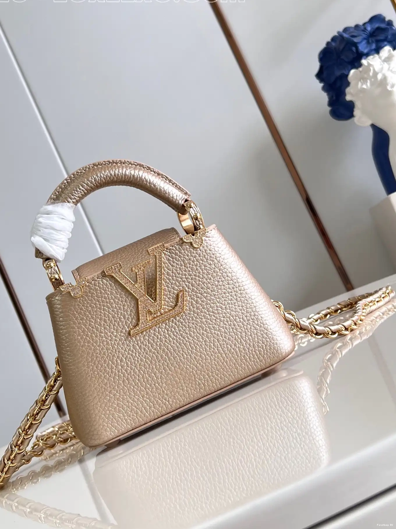 VUITTON nano-16*11*6.5CM CAPUCINES LOUIS 0519